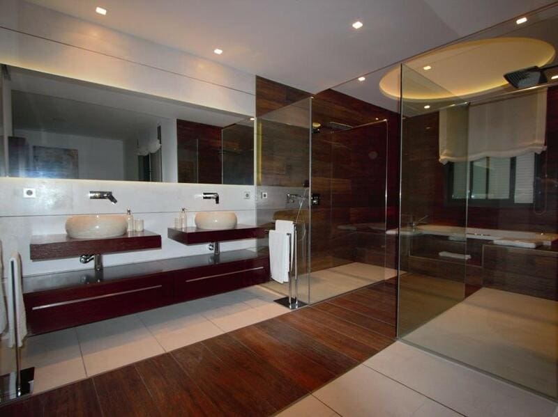 3 camera da letto Appartamento sulla Spiaggia da affittare in Marbella con piscina garage - 8.000 € (Rif: 7521512)