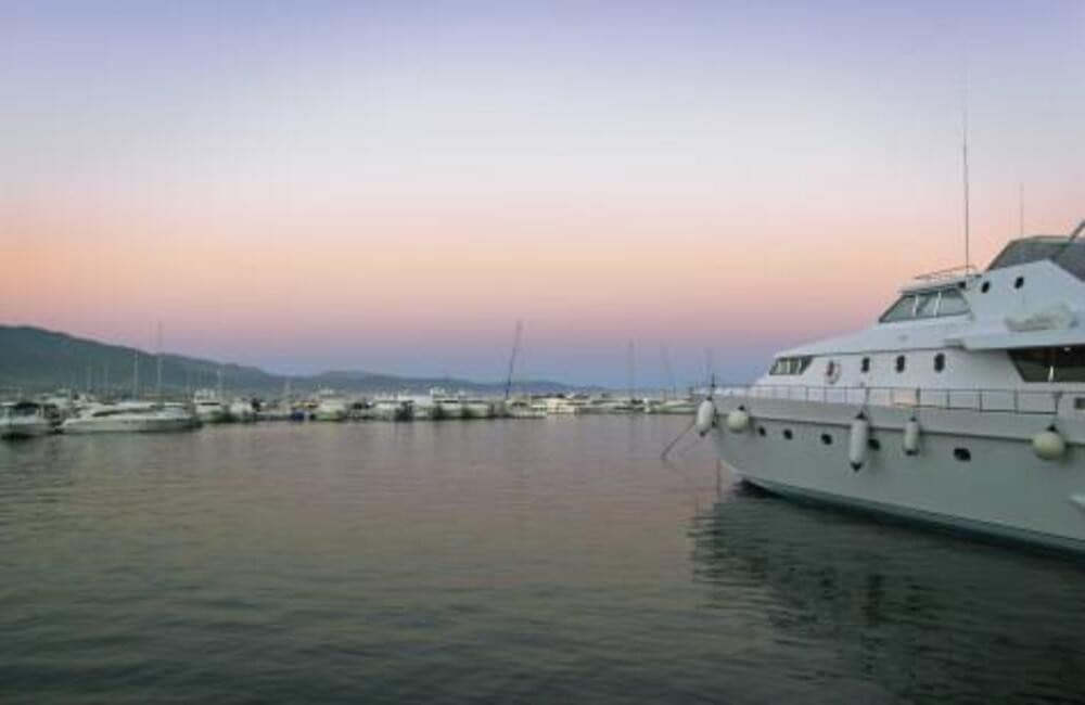 3 slaapkamer Penthouse te koop in Nueva Andalucia met zwembad garage - € 820.000 (Ref: 7521513)