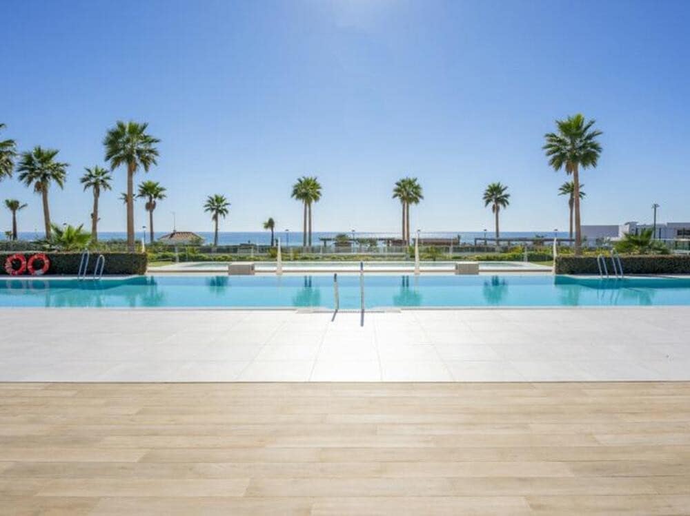 3 bedroom Apartment for sale in El Padron with pool garage - € 1,850,000 (Ref: 7533149)