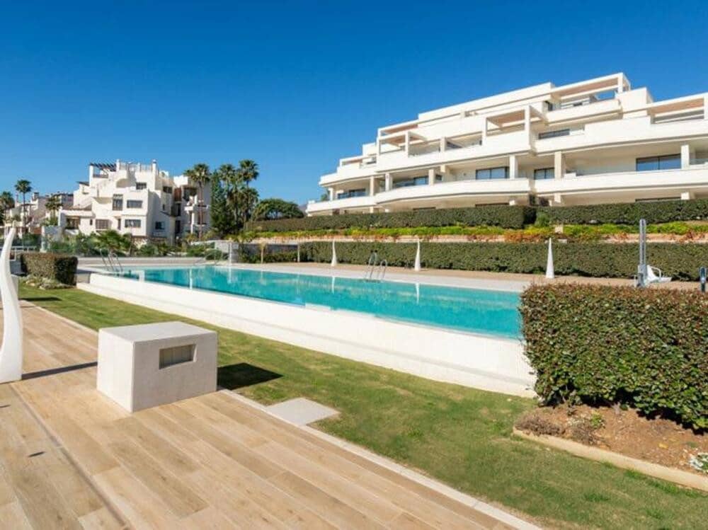 3 bedroom Apartment for sale in El Padron with pool garage - € 1,850,000 (Ref: 7533149)