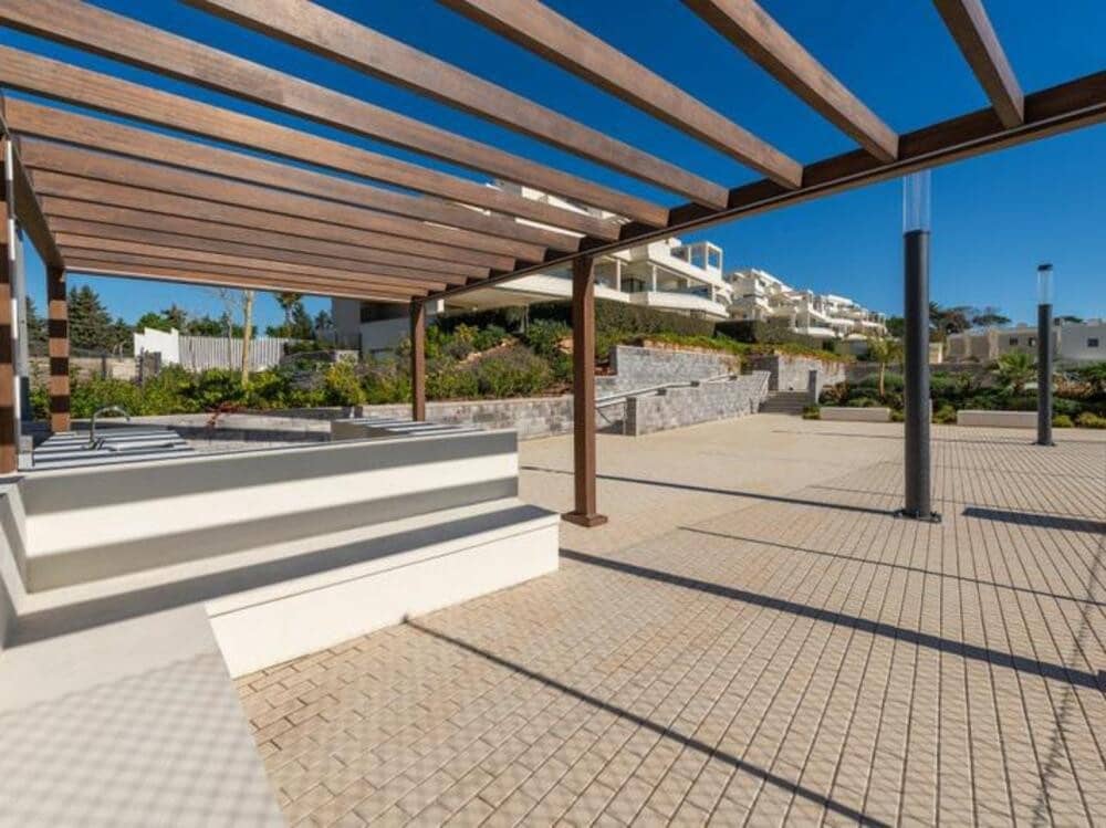 3 bedroom Apartment for sale in El Padron with pool garage - € 1,850,000 (Ref: 7533149)