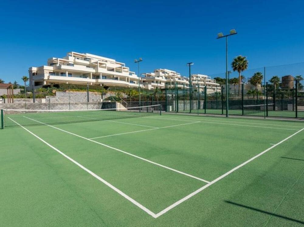 3 bedroom Apartment for sale in El Padron with pool garage - € 1,850,000 (Ref: 7533149)