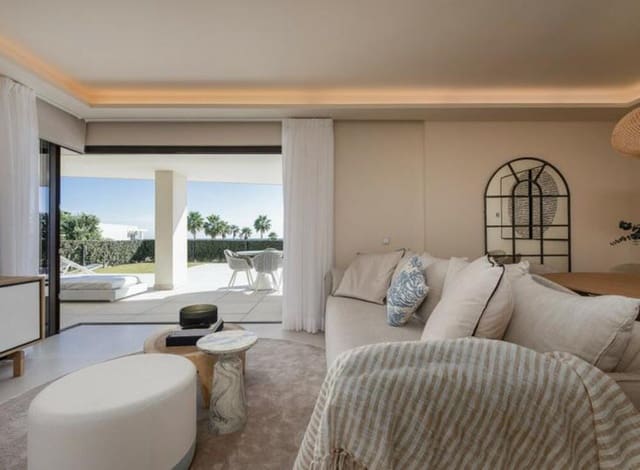 3 chambre Appartement à vendre à El Padrón, Estepona avec piscine garage - 1 850 000 € (Ref: 7533149)