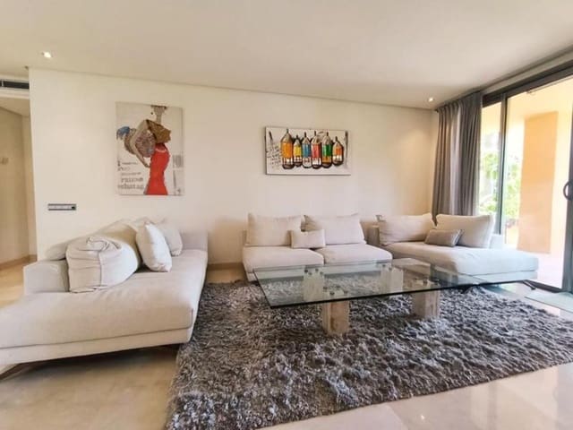 Appartement de 2 chambres à louer à Sierra Blanca, Marbella avec piscine garage - 5 500 € (Ref: 7535782)