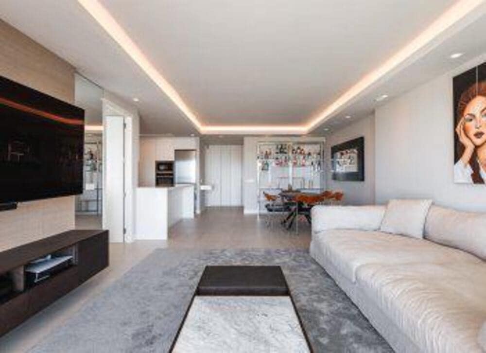 2 quarto Apartamento para arrendar em Marbella com piscina garagem - 3 500 € (Ref: 7537308)