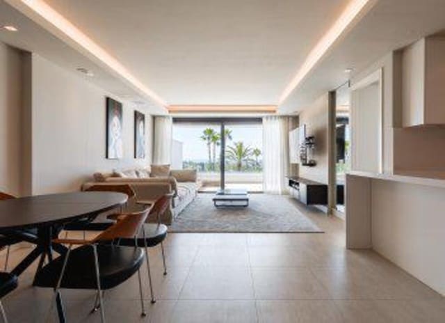 2 quarto Apartamento para arrendar em Nueva Andalucía Centro, Marbella com piscina garagem - 3 500 € (Ref: 7537308)