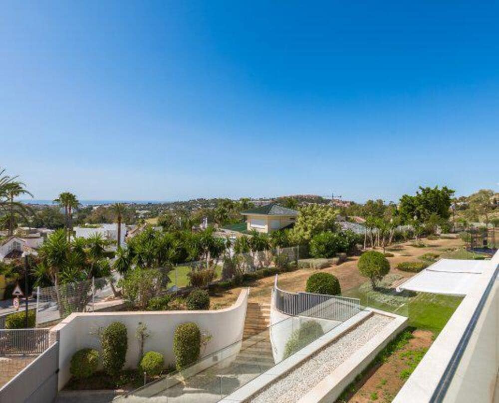2 quarto Apartamento para arrendar em Marbella com piscina garagem - 3 500 € (Ref: 7537308)
