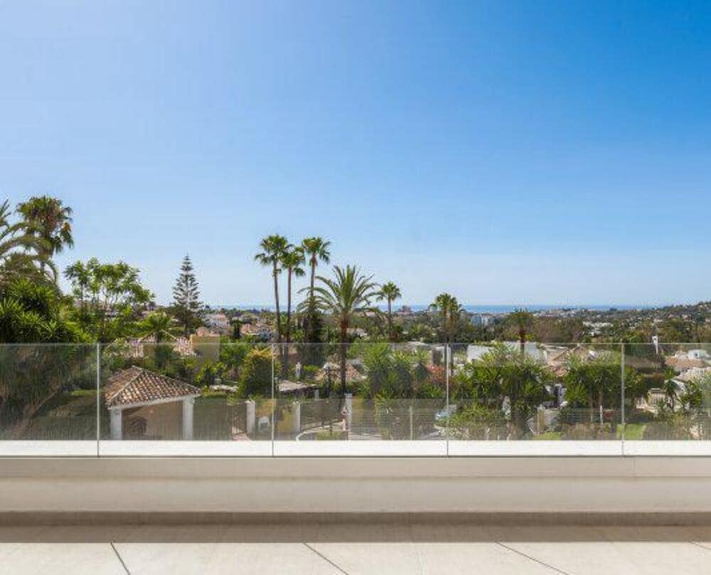 2 quarto Apartamento para arrendar em Marbella com piscina garagem - 3 500 € (Ref: 7537308)
