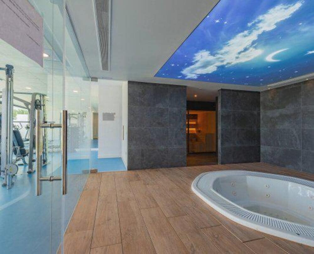2 quarto Apartamento para arrendar em Marbella com piscina garagem - 3 500 € (Ref: 7537308)