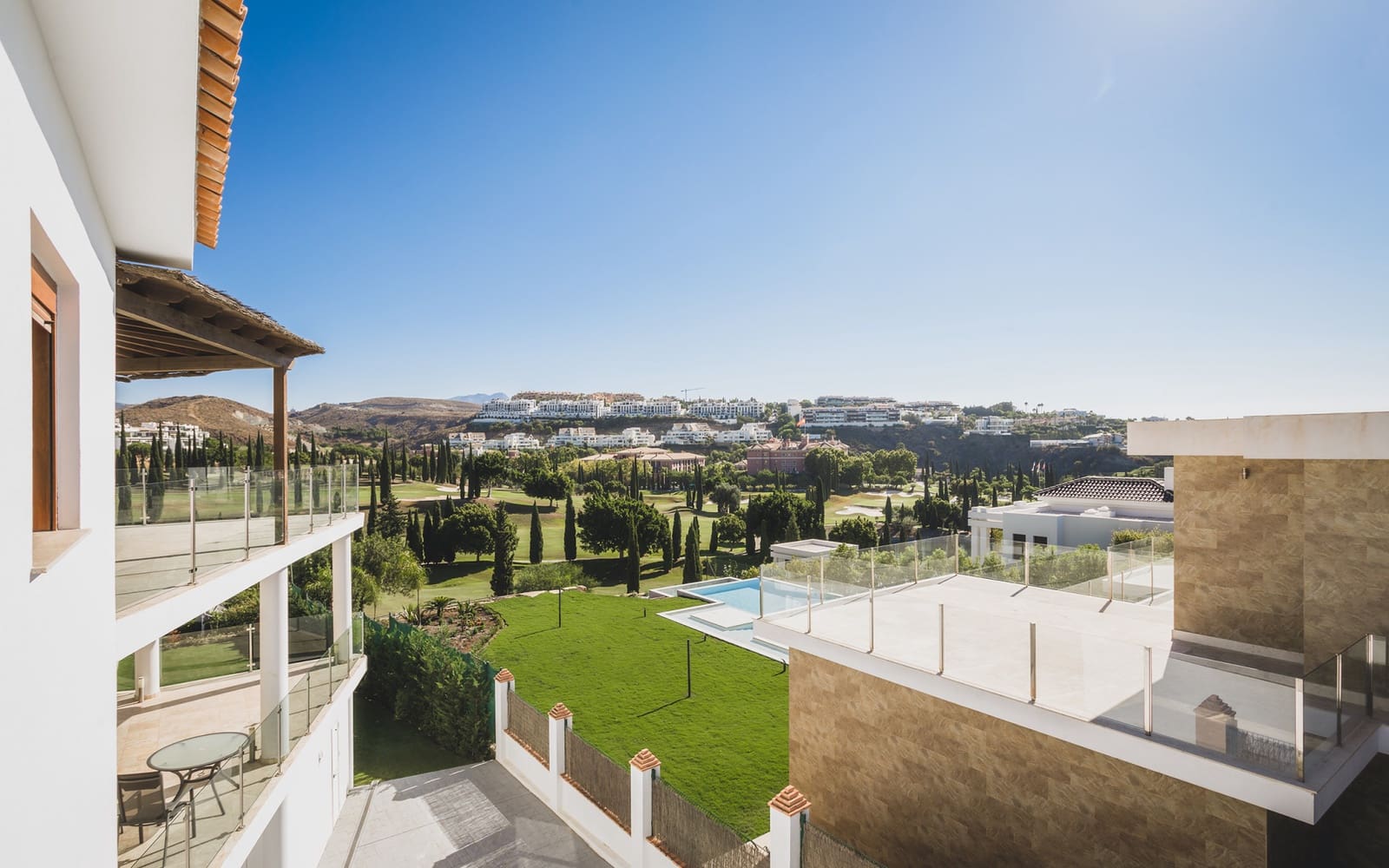Chalet de 5 habitaciones en Los Flamingos en venta con piscina garaje - 3.500.000 € (Ref: 7540011)