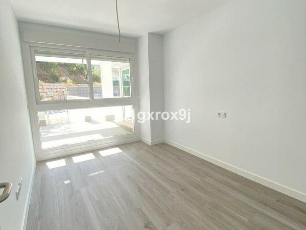 2 bedroom Apartment for sale in Benahavis with pool garage - € 475,000 (Ref: 7565878)