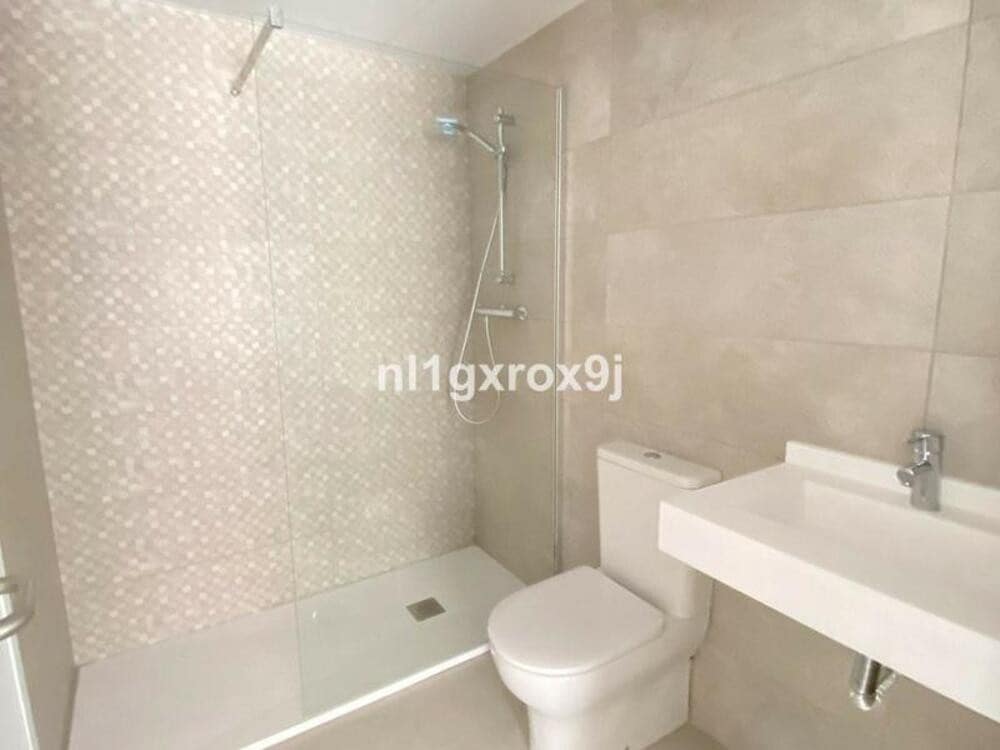 2 bedroom Apartment for sale in Benahavis with pool garage - € 475,000 (Ref: 7565878)