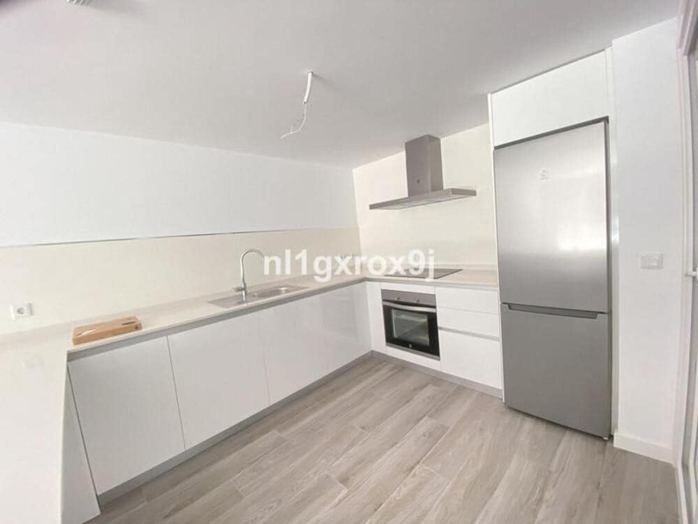 2 soveværelse Lejlighed til salg i Benahavis med swimmingpool garage - € 475.000 (Ref: 7565878)
