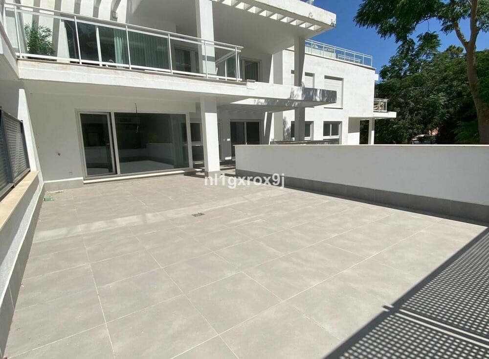 2 soveværelse Lejlighed til salg i Benahavis med swimmingpool garage - € 475.000 (Ref: 7565878)