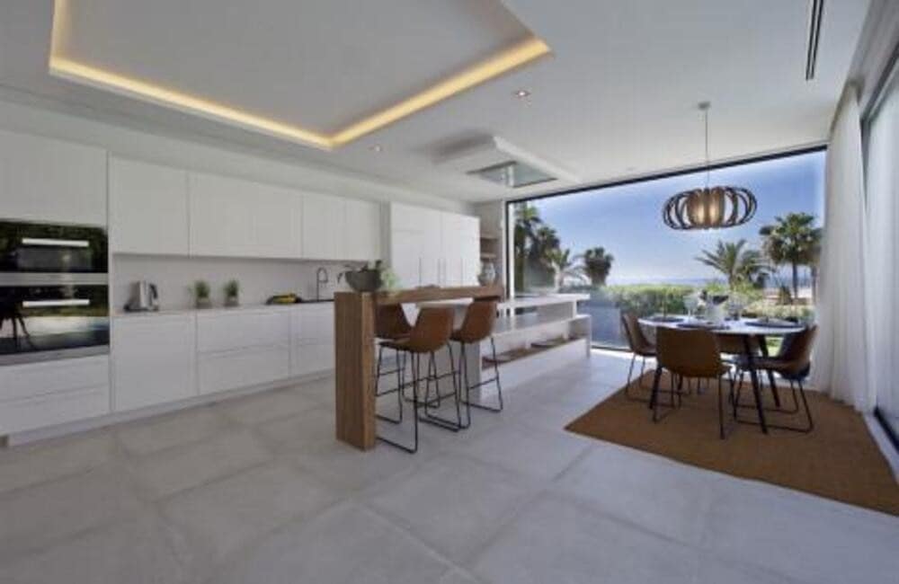 5 soverom Villa til salgs i Benahavis med svømmebasseng garasje - € 3 300 000 (Ref: 7568487)