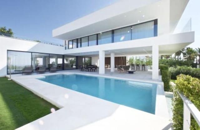 5 quarto Moradia para venda em El Paraíso, Benahavís com piscina garagem - 3 300 000 € (Ref: 7568487)