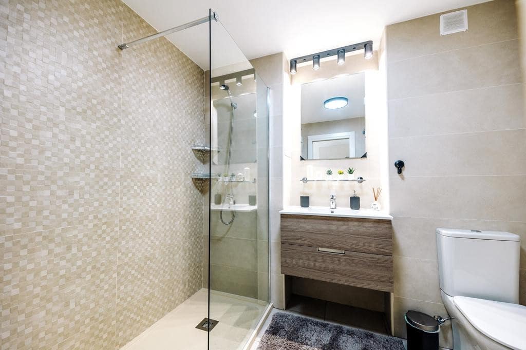 3 bedroom Apartment for rent in Marbella with pool garage - € 2,750 (Ref: 7573734)