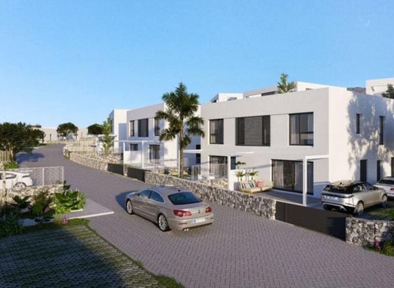 3 sypialnia Dom blizniak na sprzedaż w Riviera del Sol z basenem garażem - 505 000 € (Ref: 7576062)
