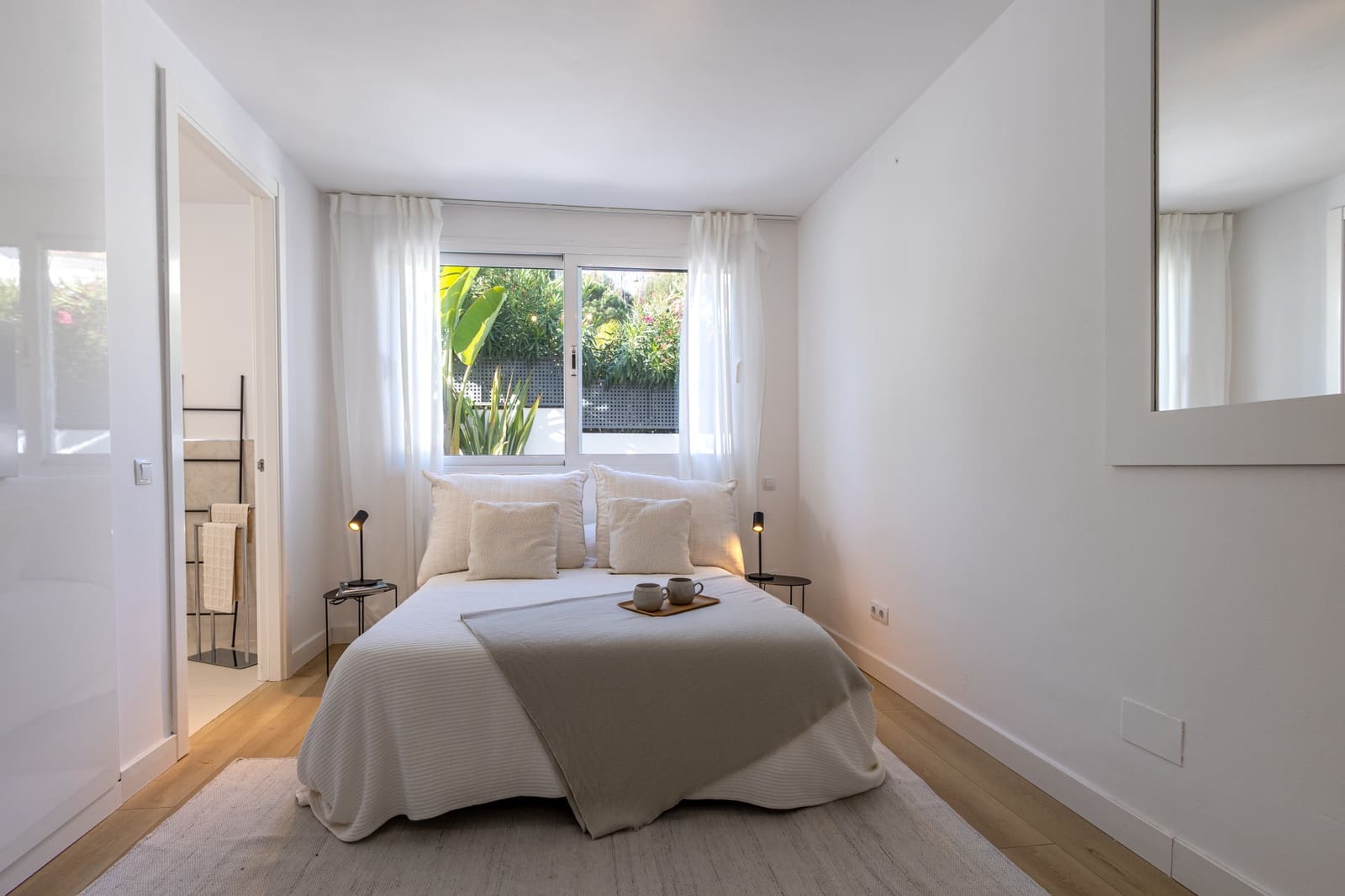 4 quarto Moradia para venda em Marbella com piscina garagem - 1 850 000 € (Ref: 7577475)