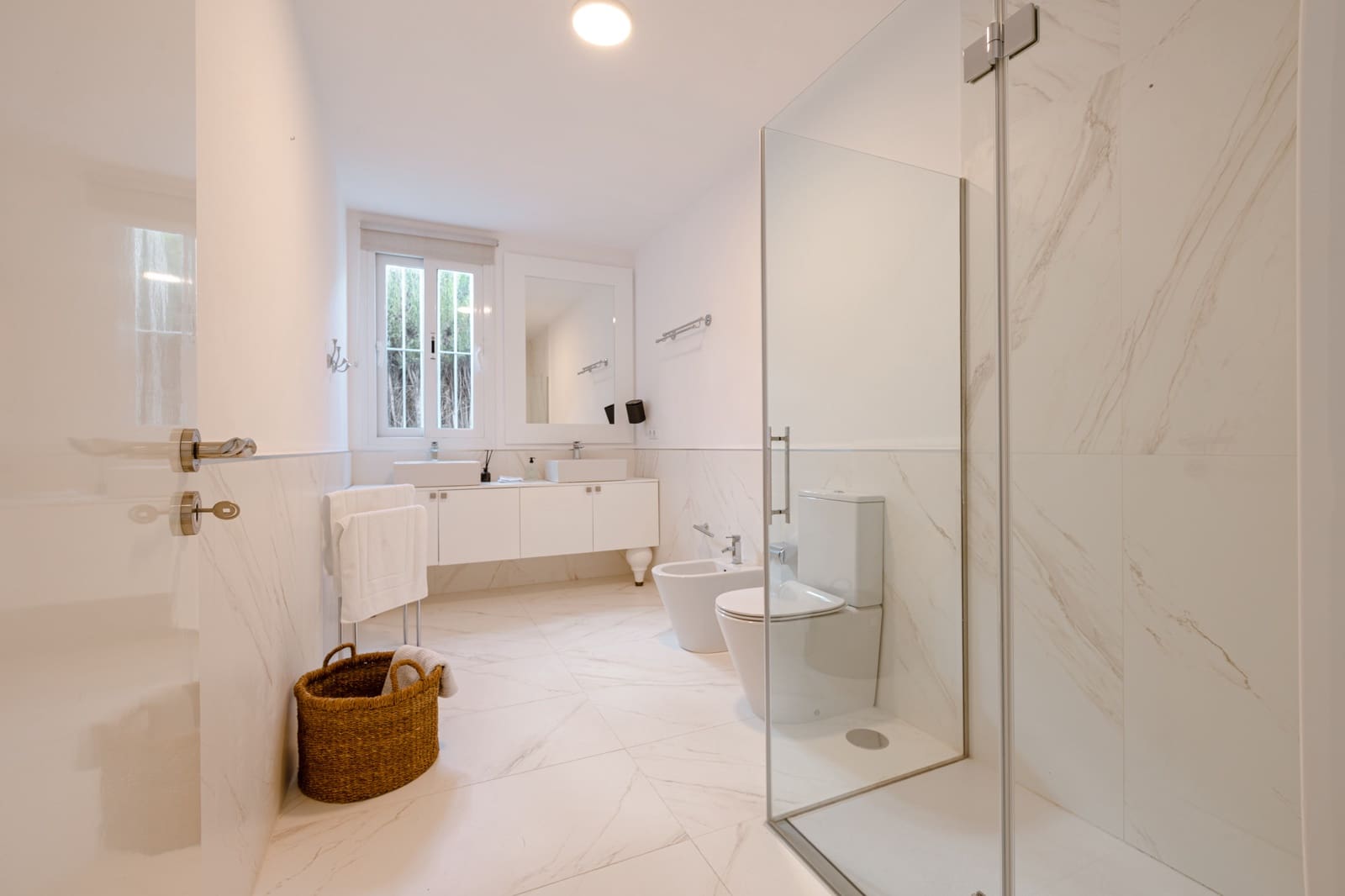 4 soverom Villa til salgs i Marbella med svømmebasseng garasje - € 1 850 000 (Ref: 7577475)