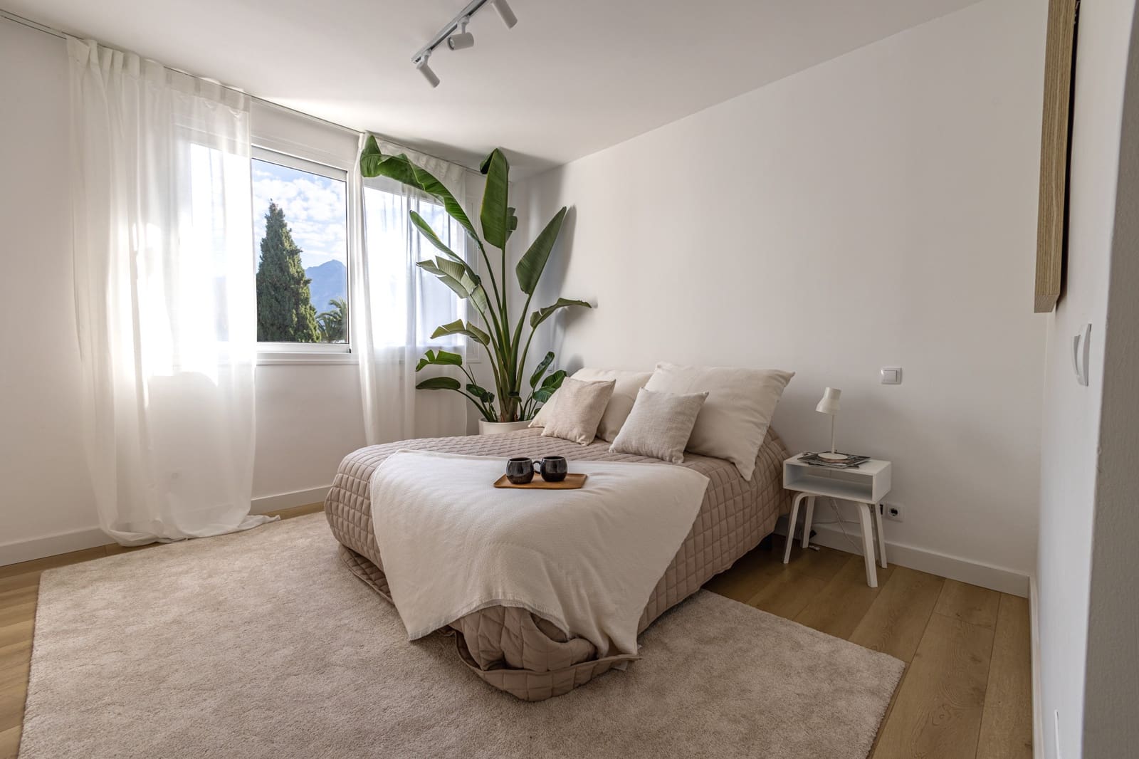 4 soverom Villa til salgs i Marbella med svømmebasseng garasje - € 1 850 000 (Ref: 7577475)
