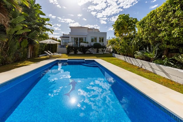 4 Zimmer Villa zu verkaufen in Las Brisas, Marbella mit Pool Garage - 1.850.000 € (Ref: 7577475)
