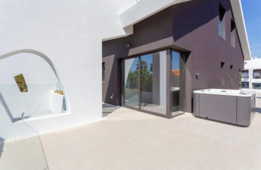 3 soveværelse Penthouse til salg i Marbella med swimmingpool garage - € 1.200.000 (Ref: 7579249)