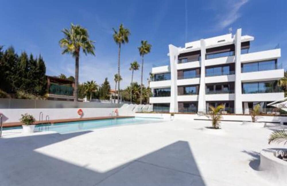 3 soverom Penthouse til salgs i Marbella med svømmebasseng garasje - € 1 200 000 (Ref: 7579249)