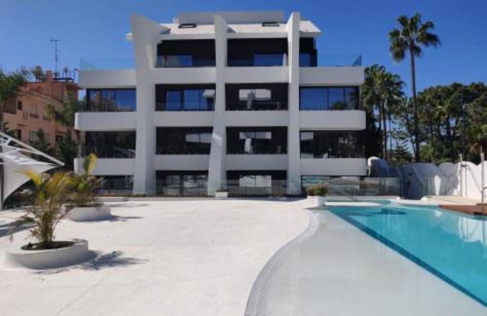 3 soverom Penthouse til salgs i Marbella med svømmebasseng garasje - € 1 200 000 (Ref: 7579249)