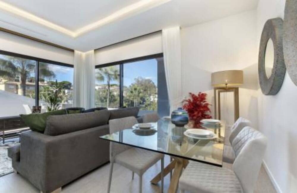 3 soverom Penthouse til salgs i Marbella med svømmebasseng garasje - € 1 200 000 (Ref: 7579249)