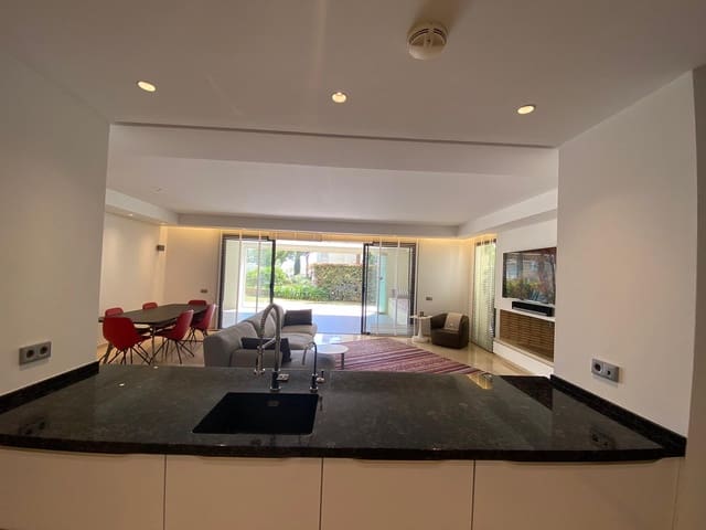 3 chambre Appartement à vendre à Sierra Blanca, Marbella avec piscine garage - 1 400 000 € (Ref: 7581852)