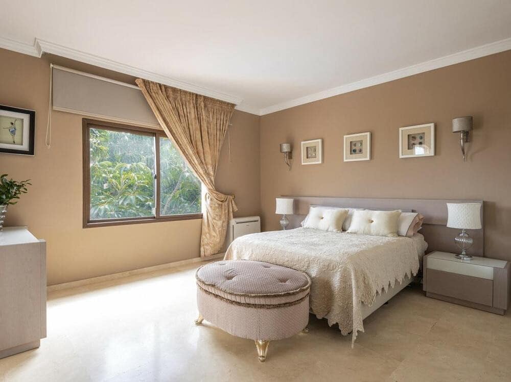 6 quarto Moradia para venda em El Paraiso com piscina garagem - 1 950 000 € (Ref: 7581854)