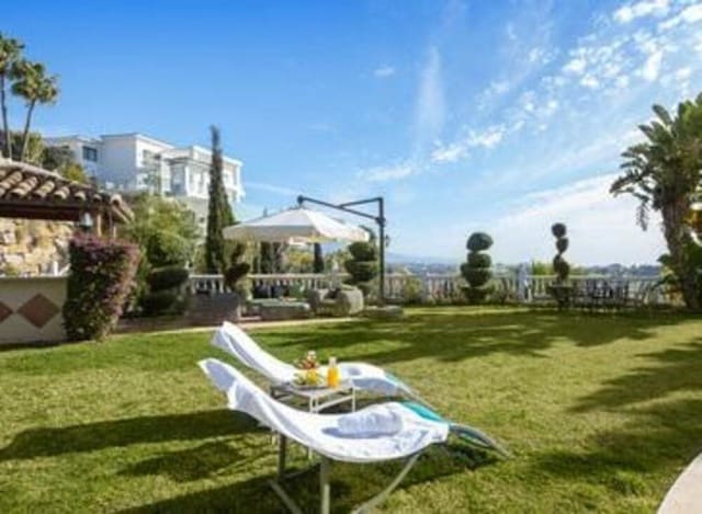 6 soverom Villa til salgs i El Paraiso, Estepona med svømmebasseng garasje - € 1 950 000 (Ref: 7581854)