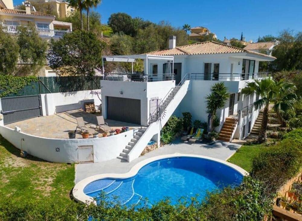 5 chambre Villa/Maison à vendre à Mijas Costa avec piscine garage - 995 000 € (Ref: 7587331)