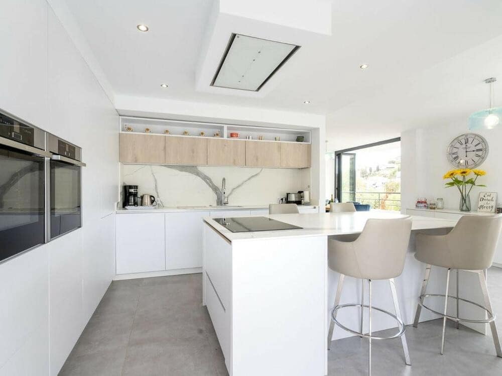 5 chambre Villa/Maison à vendre à Mijas Costa avec piscine garage - 995 000 € (Ref: 7587331)