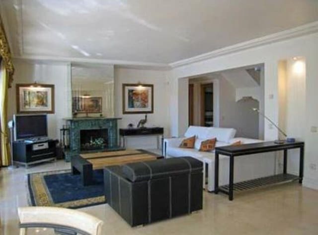 5 camera da letto Villa in vendita in Las Chapas, Marbella con piscina garage - 2.800.000 € (Rif: 7602542)