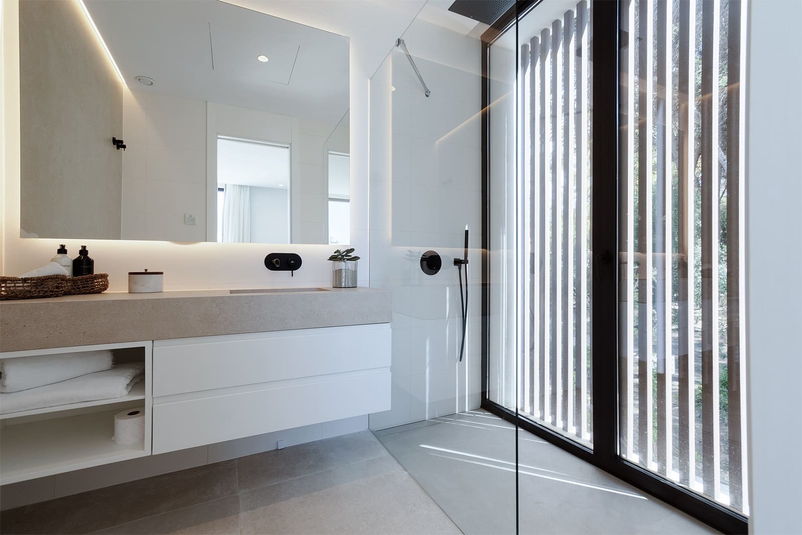 4 chambre Villa/Maison à vendre à Golden Mile avec piscine garage - 4 750 000 € (Ref: 7602545)