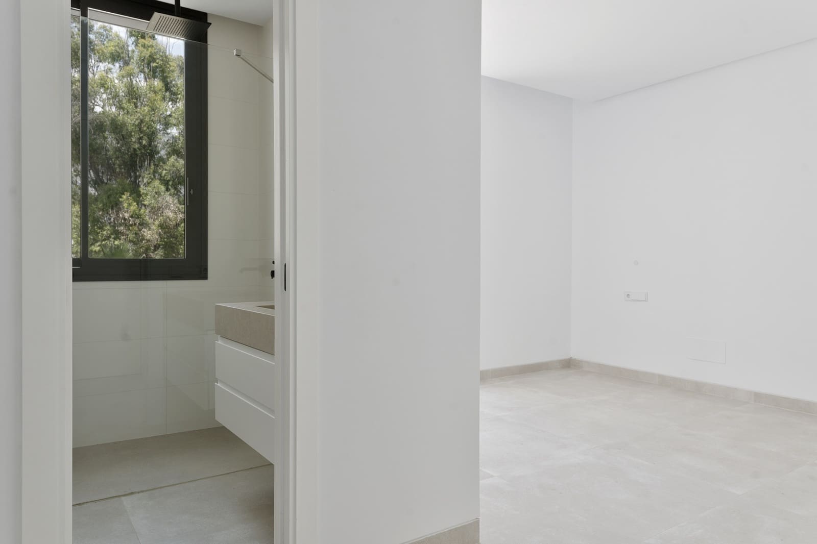 4 sypialnia Willa na sprzedaż w Marbella z basenem garażem - 4 200 000 € (Ref: 7602547)