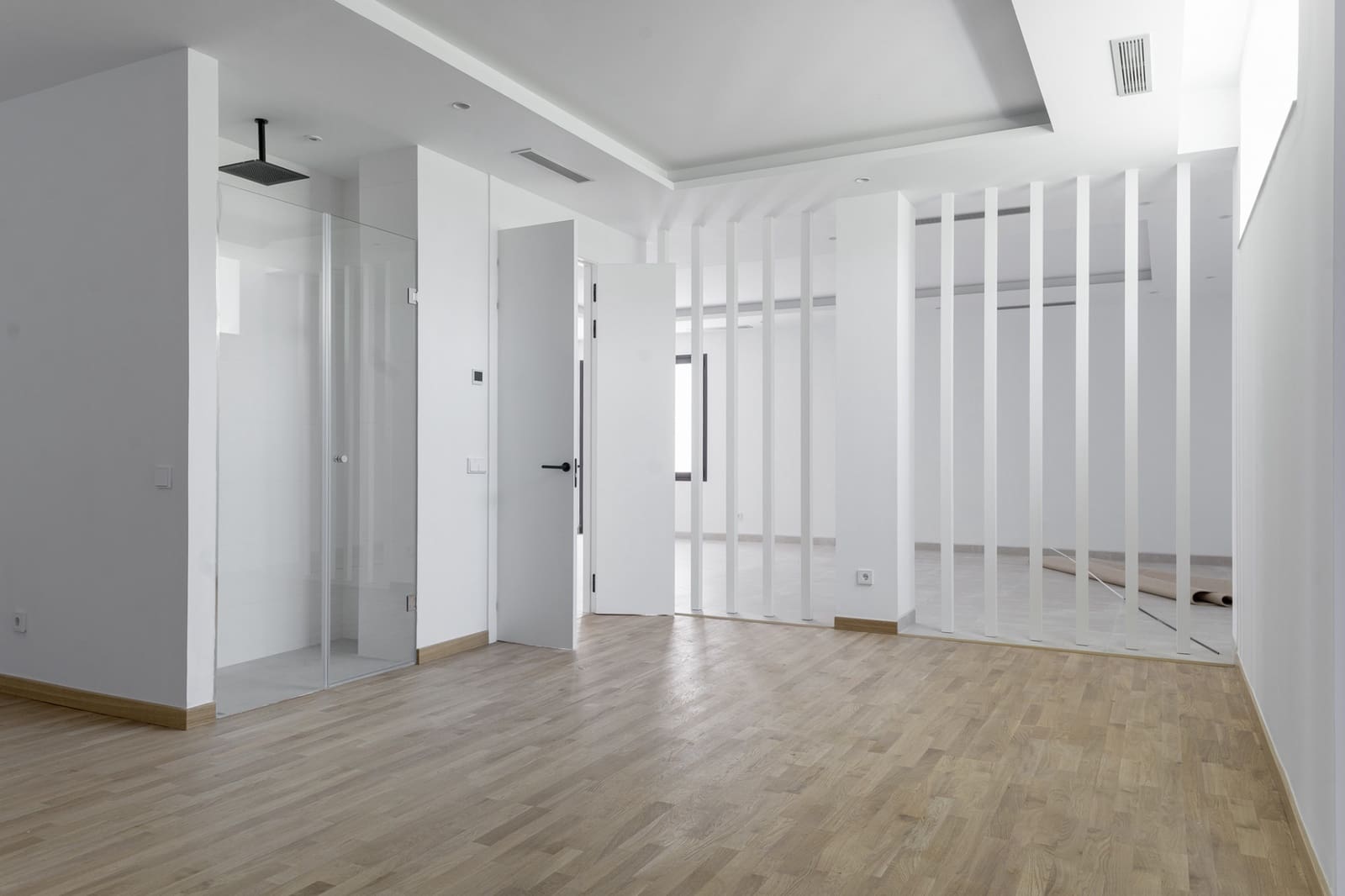 4 sypialnia Willa na sprzedaż w Marbella z basenem garażem - 4 200 000 € (Ref: 7602547)