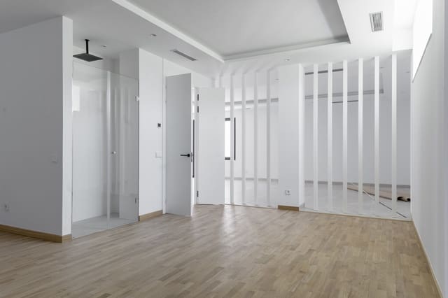 4 quarto Moradia para venda em La Merced, Marbella com piscina garagem - 4 200 000 € (Ref: 7602547)