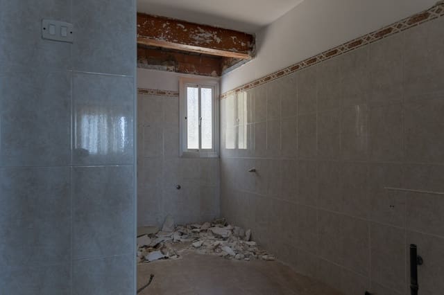 3 sypialnia Apartament na sprzedaż w Playa Bajadilla - Puertos, Marbella z basenem - 2 000 000 € (Ref: 7604401)