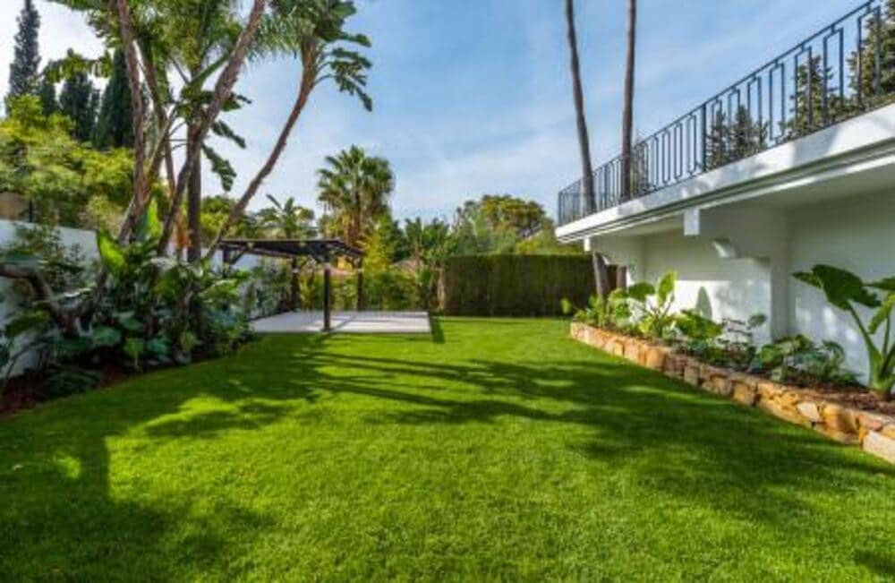 5 quarto Moradia para venda em El Paraiso com piscina garagem - 2 990 000 € (Ref: 7617570)