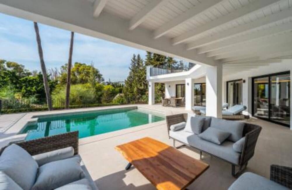 5 slaapkamer Villa te koop in El Paraiso met zwembad garage - € 2.990.000 (Ref: 7617570)