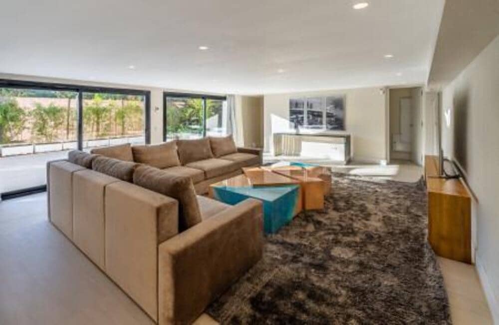 5 slaapkamer Villa te koop in El Paraiso met zwembad garage - € 2.990.000 (Ref: 7617570)