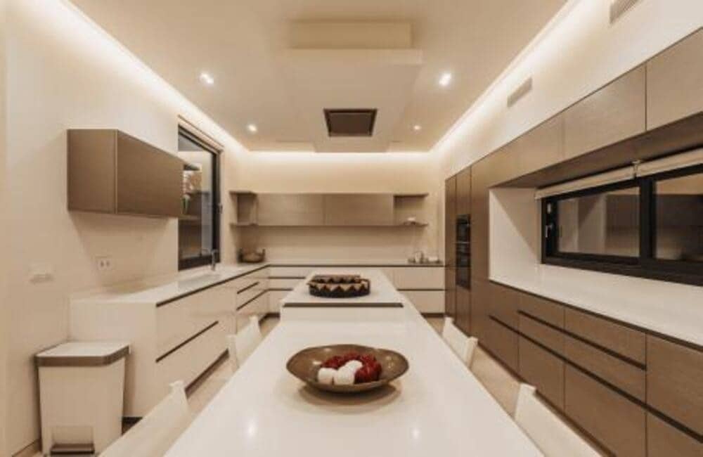 6 slaapkamer Villa te koop in Marbella met zwembad garage - € 6.990.000 (Ref: 7637112)