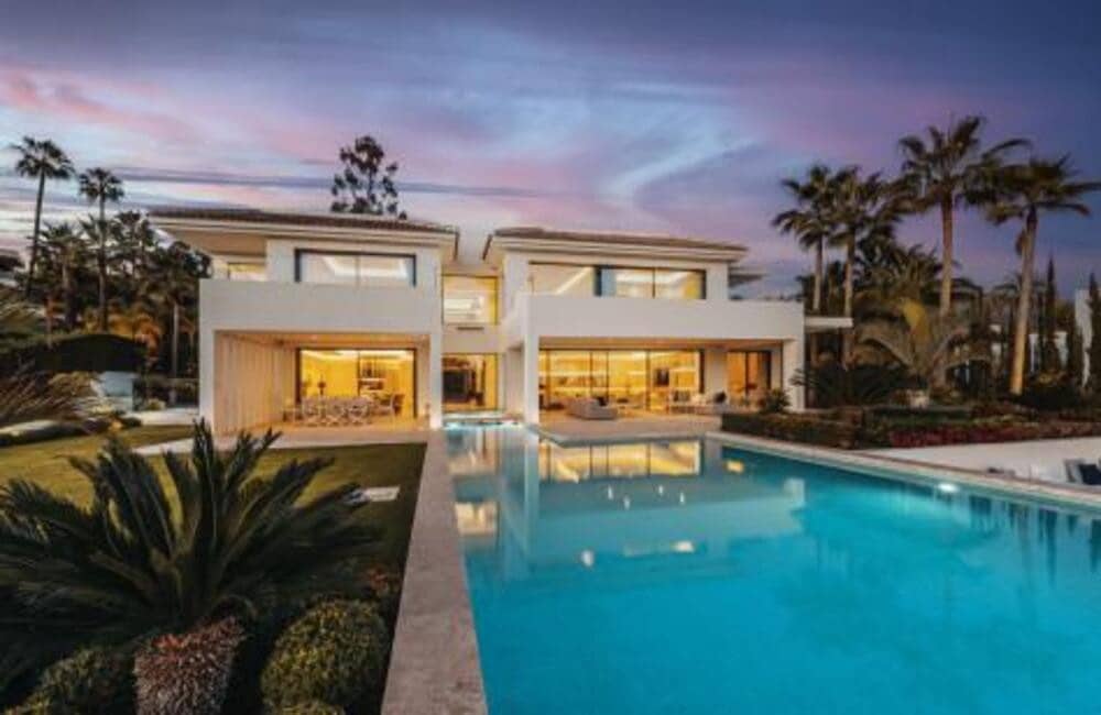 6 slaapkamer Villa te koop in Marbella met zwembad garage - € 6.990.000 (Ref: 7637112)