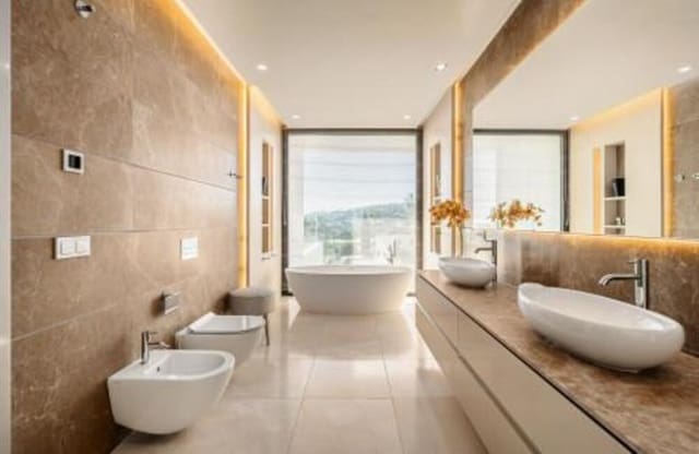 6 chambre Villa/Maison à vendre à Los Naranjos, Marbella avec piscine garage - 6 990 000 € (Ref: 7637112)