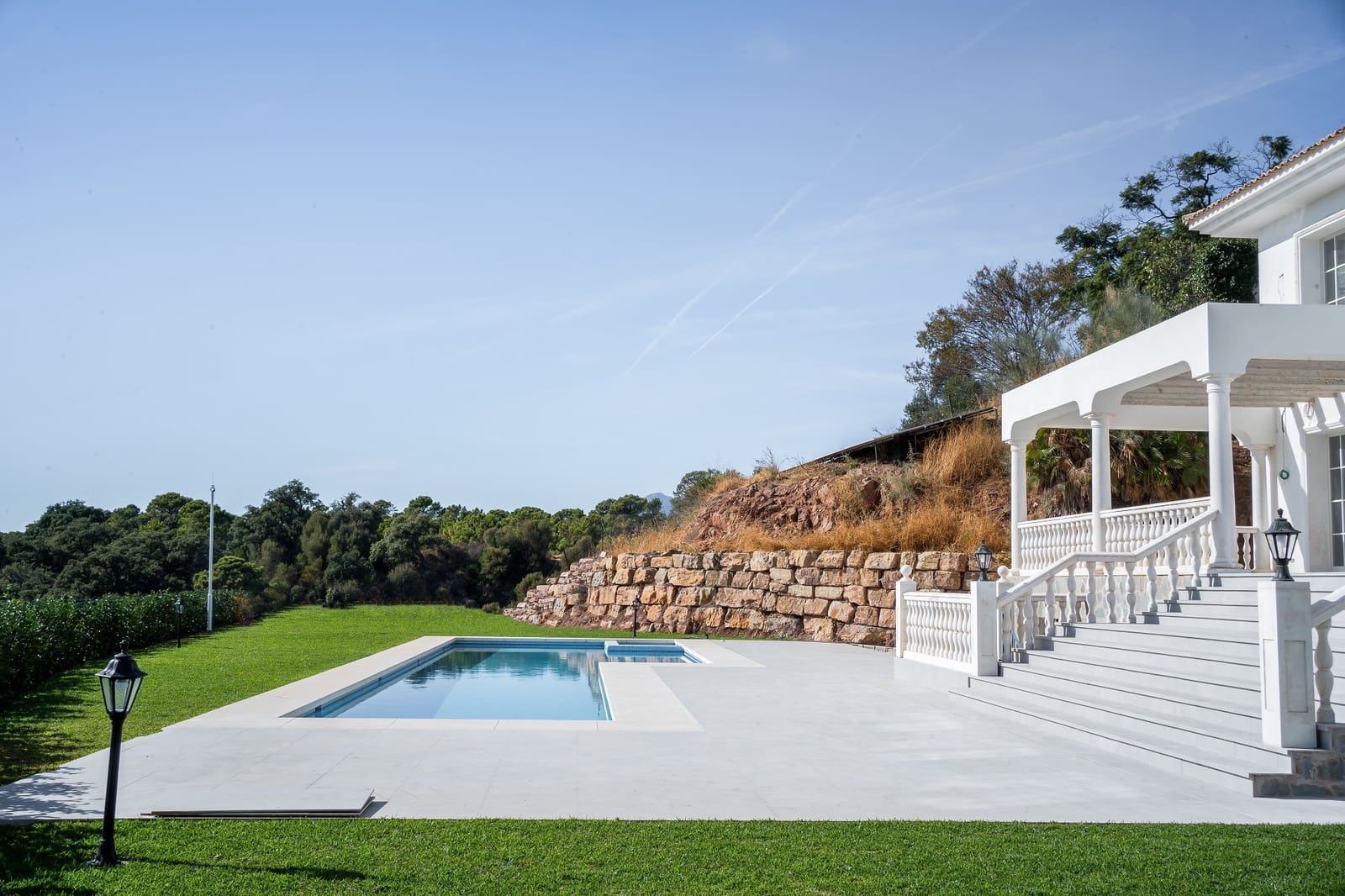 6 Zimmer Villa zu verkaufen in Benahavis mit Pool Garage - 3.700.000 € (Ref: 7649041)