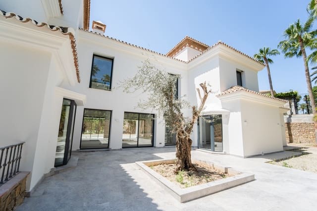 6 quarto Moradia para venda em Sierra Blanca, Marbella com piscina garagem - 8 500 000 € (Ref: 7649042)