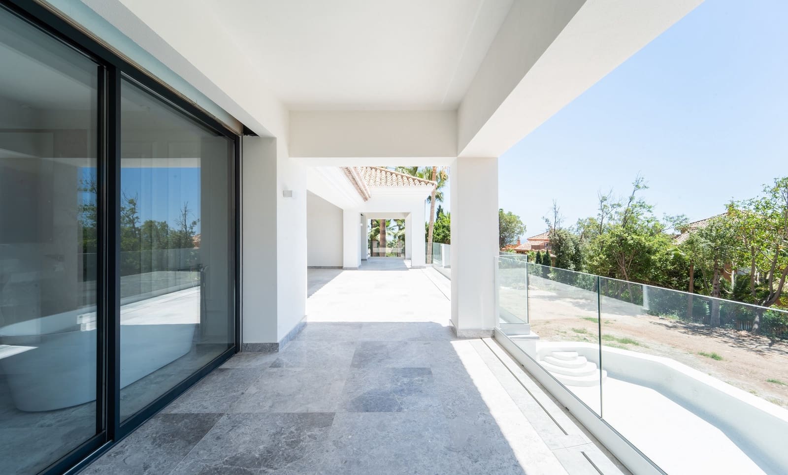 6 soverom Villa til salgs i Marbella med svømmebasseng garasje - € 8 500 000 (Ref: 7649042)
